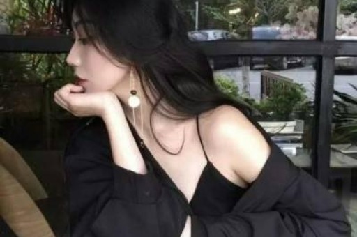 王鹤棣暗示被霸凌！沈月曝光聊天截图舆论反转王鹤棣黑历史被扒