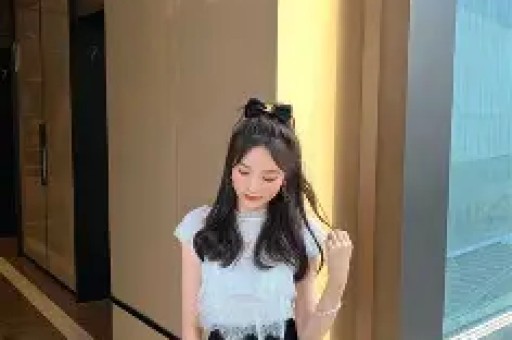 李小璐：塌房10年终于后悔了
