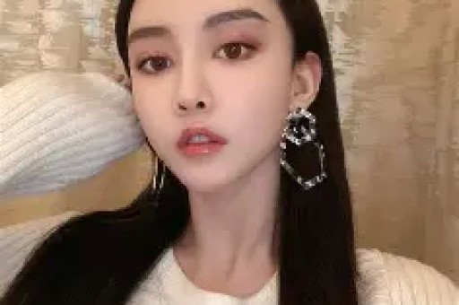 揭秘董宇辉“法不责辉”:假洋牌背后的真相与启示-第1张图片- 揭秘董宇辉“法不责辉”:假洋牌背后的真相与启示-第1张图片-